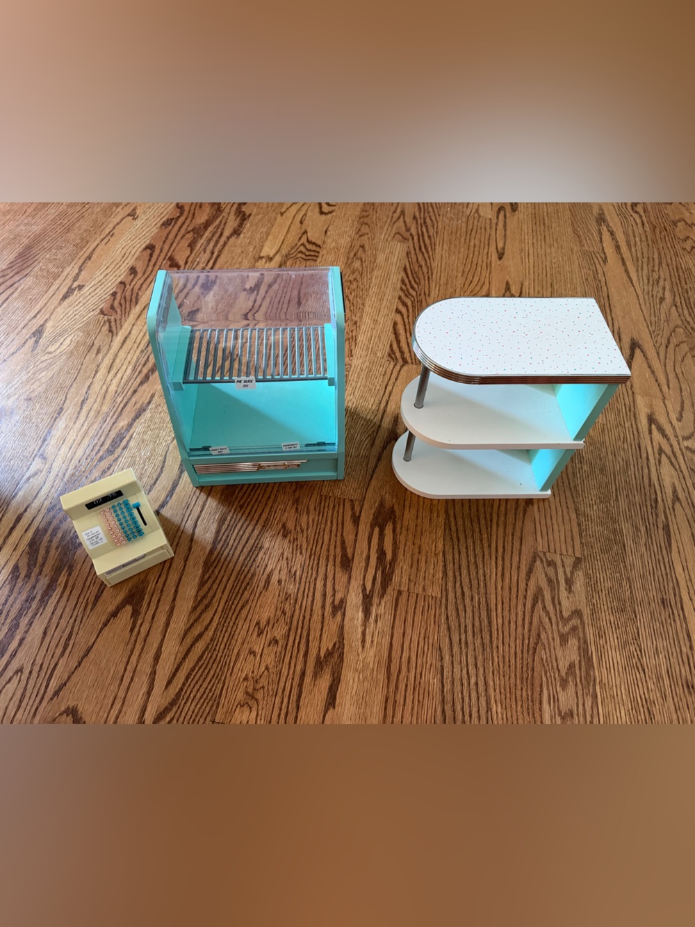American Girl retro Toy Kitchen Set - Mint & White
